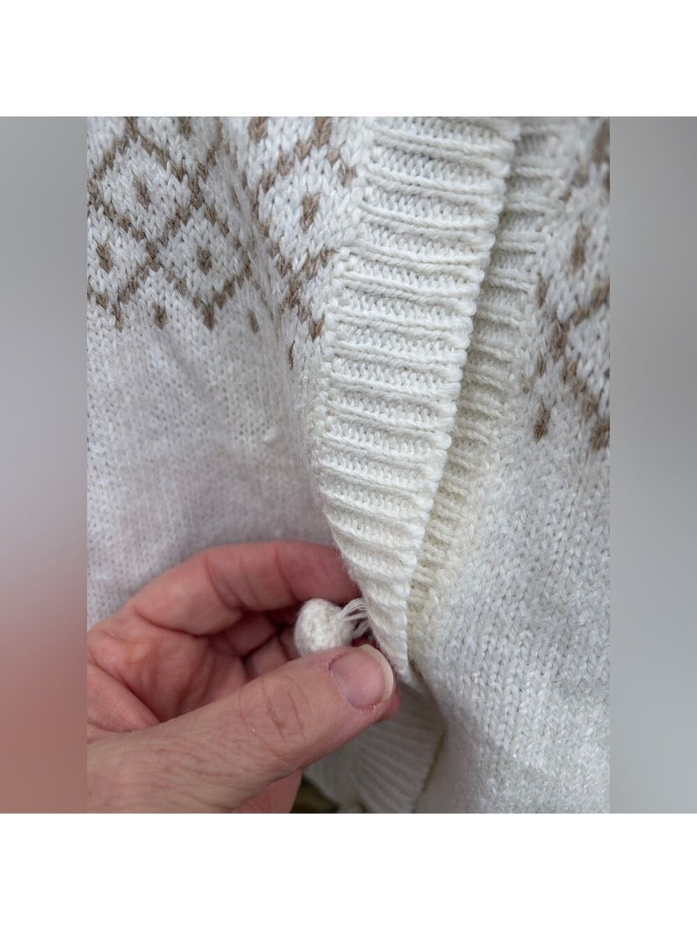 Vintage 80s Jantzen Cottagecore Hand Embroidered Grannycore Cardigan Sweater - Picture 5 of 10